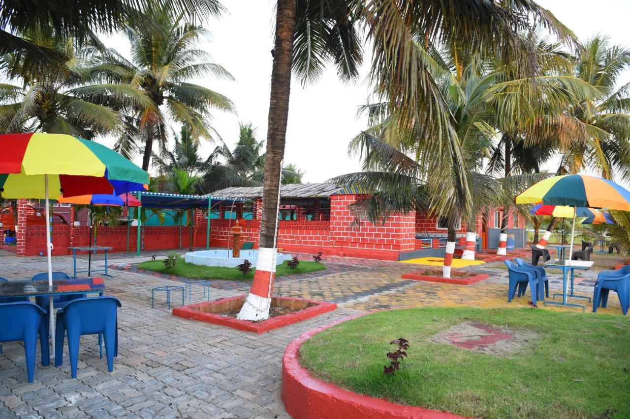 K G N Farmhouse Kundapur Bagian luar foto